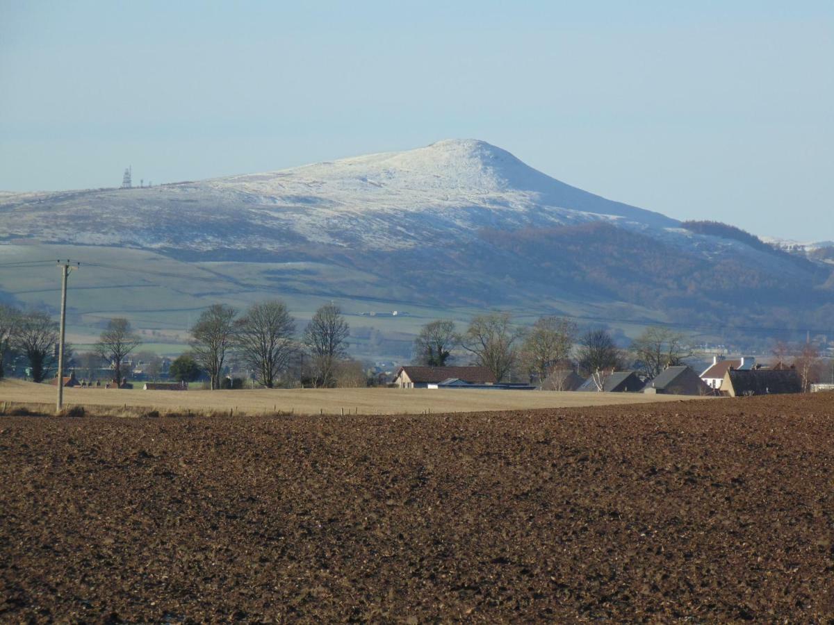 Cantrip Cottage Cupar Esterno foto